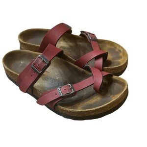 🔴 Red Birkenstock Mayari Sandals – Size 39 (8–8.5 Women)